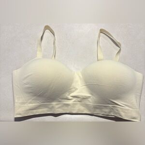 Chic Cream Wireless Bra